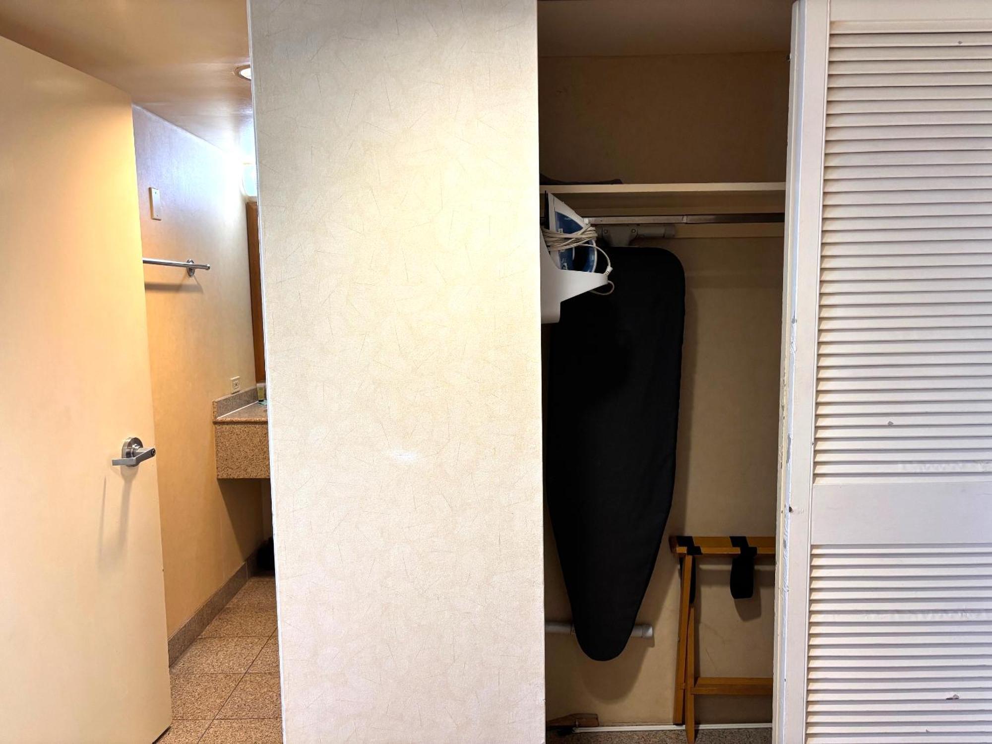 Ilikai Apt 308 - Spacious Studio With Stunning Ocean & Harbor Views Honolulu Kültér fotó