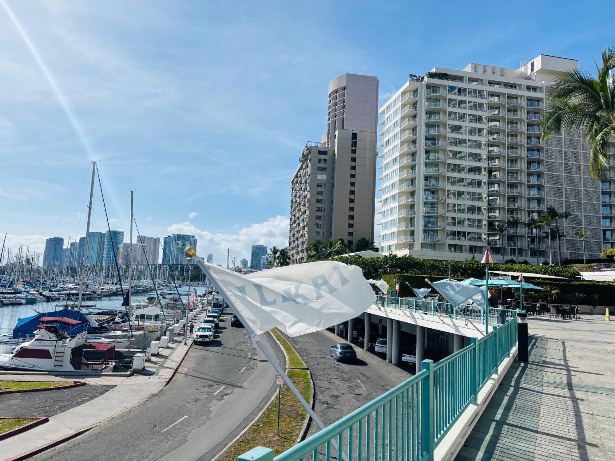 Ilikai Apt 308 - Spacious Studio With Stunning Ocean & Harbor Views Honolulu Kültér fotó